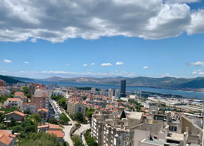 Adriatic Skyview Apartament